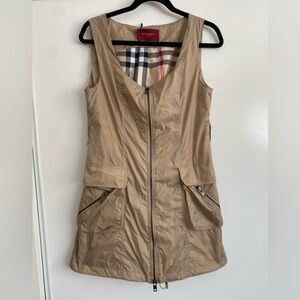 Burberry liner vest